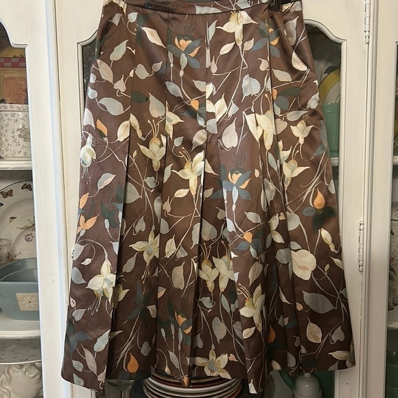 Luca Luca silk skirt - Picture 1 of 5